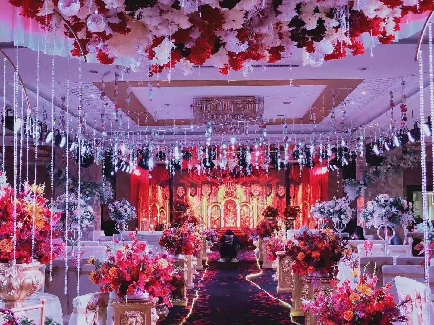 全員齊上陣 業(yè)績創(chuàng)新高